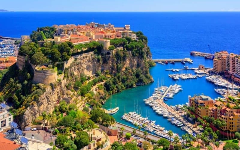 10 Reasons to travel to the French Riviera