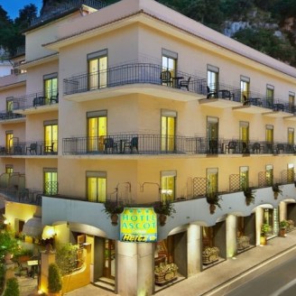 Ascot Hotel (3* Superior)