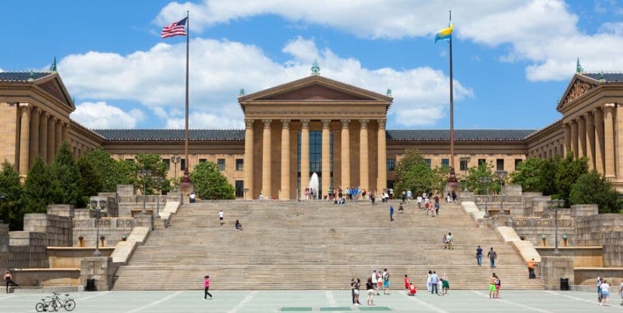 see-philadelphia-museum-of-art-on-usa-holiday.jpg