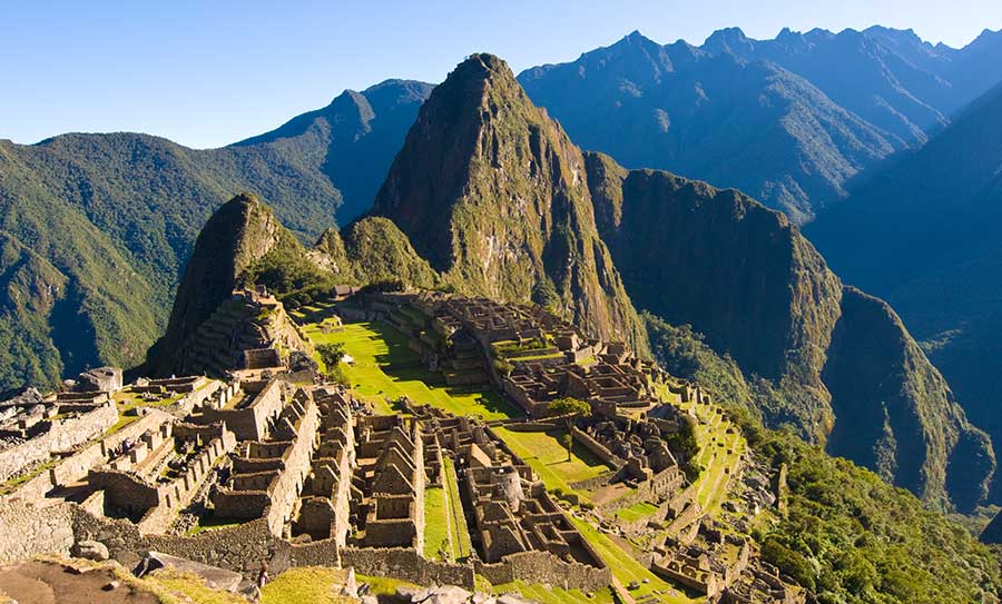 visit-machu-picchu.jpg