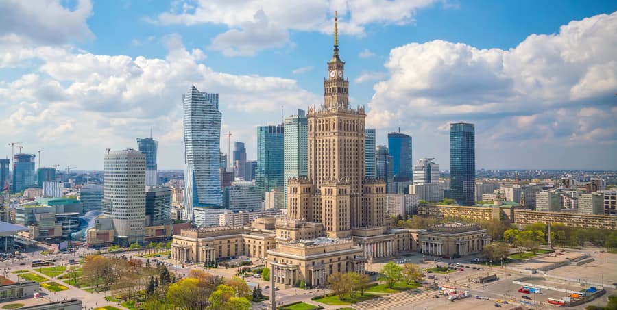 visit-warsaw-in-poland.jpg