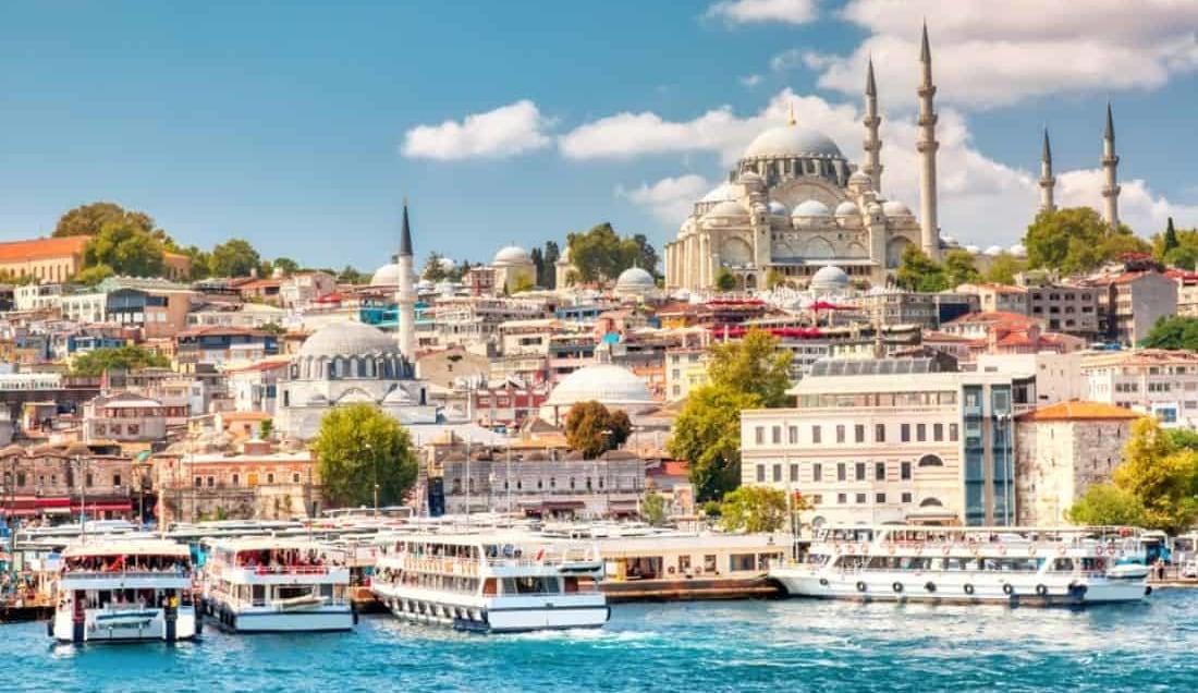 Take a cruise on the Bosphorus