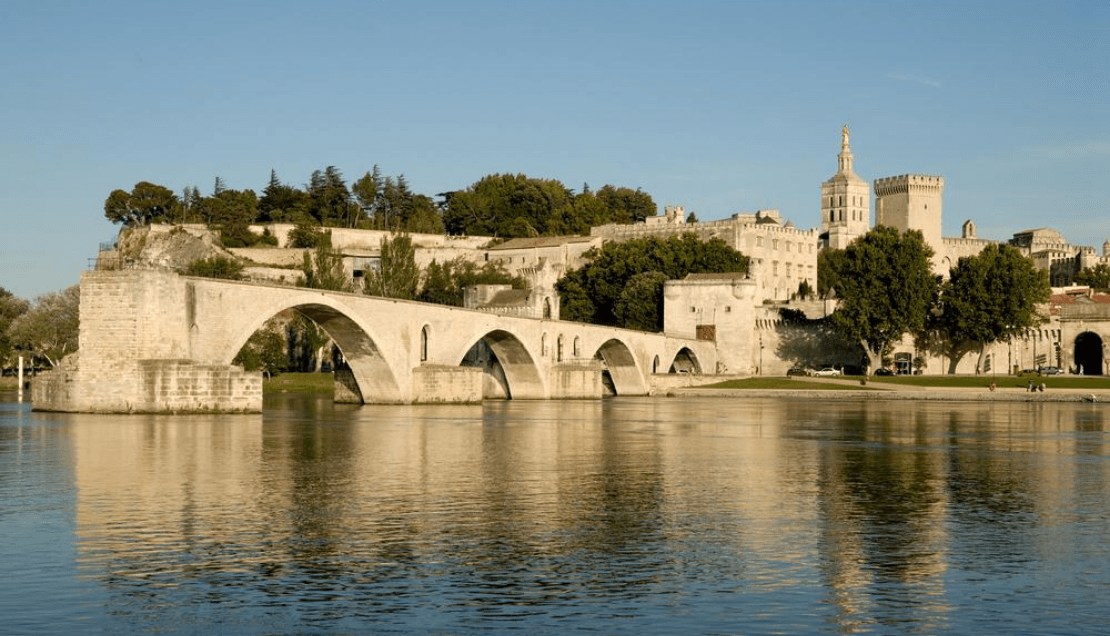 See the Bridge of Avignon