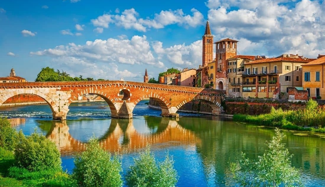 Explore Verona