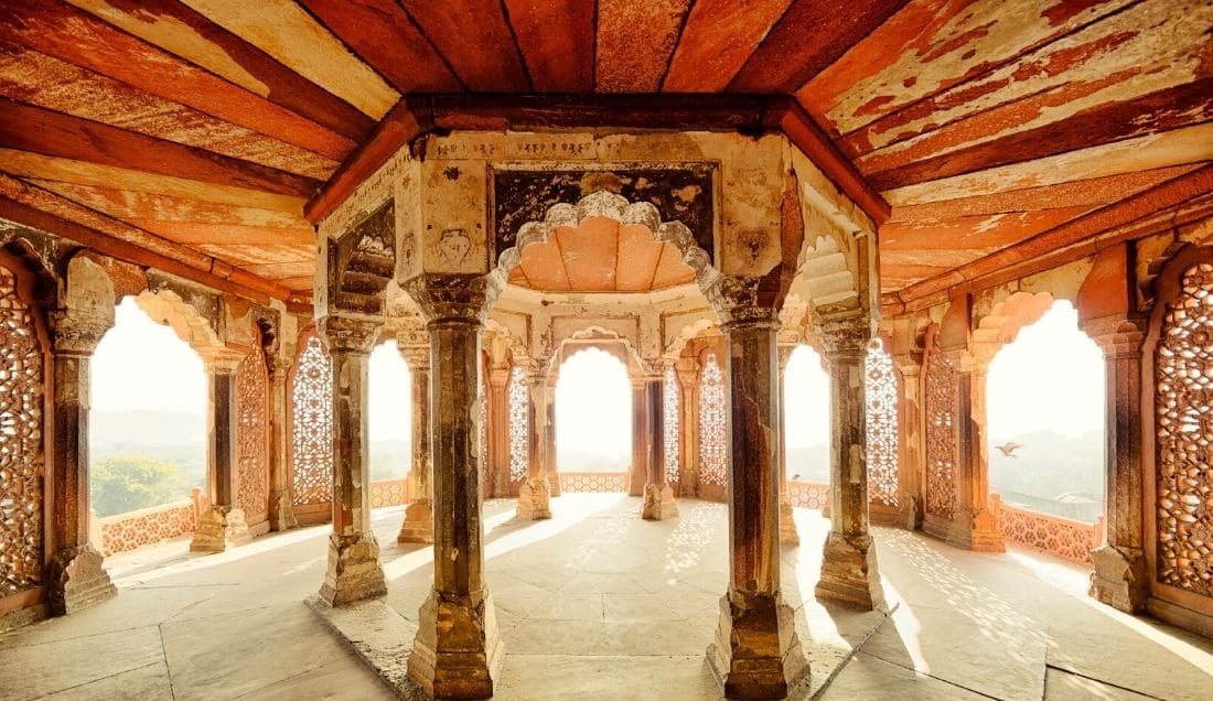 See Balcony of Agra Fort on Group Holidays to India