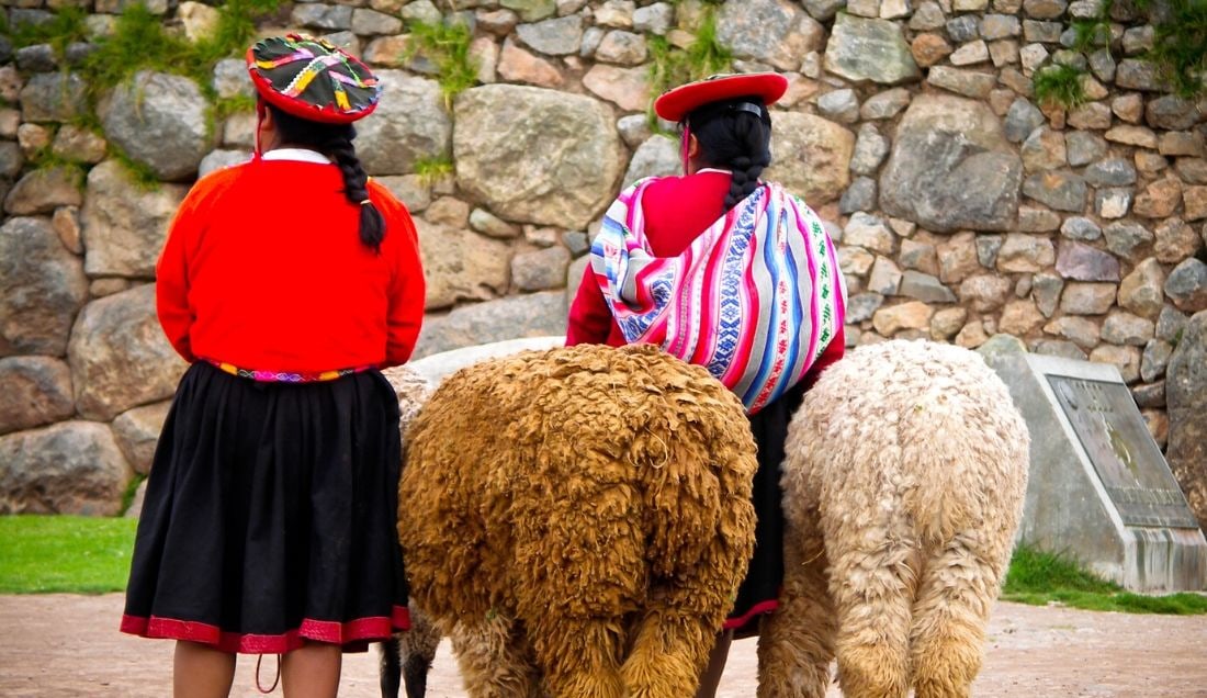Experience traditional Peruvian culture.
