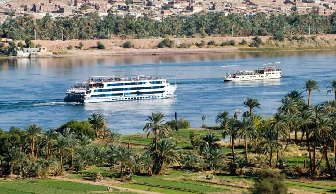Experience Nile cruise