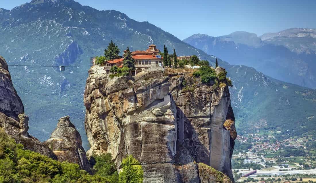 Enjoy a day trip to Meteora