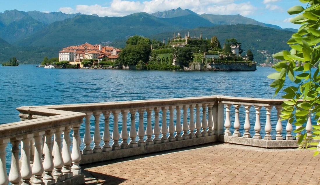 View Lake Maggiore Stresa