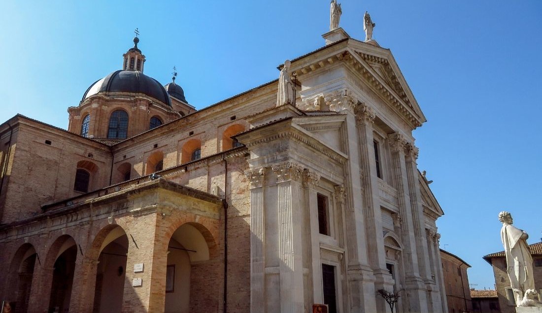 Visit Urbino Cathedral