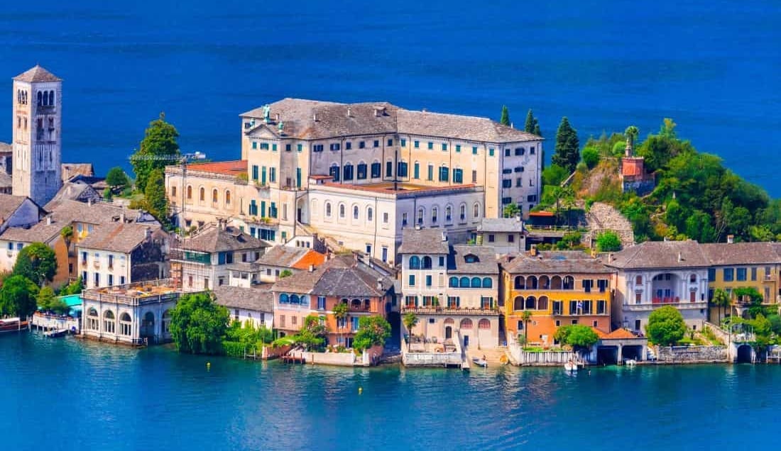 Lake Como - Light and Relaxed