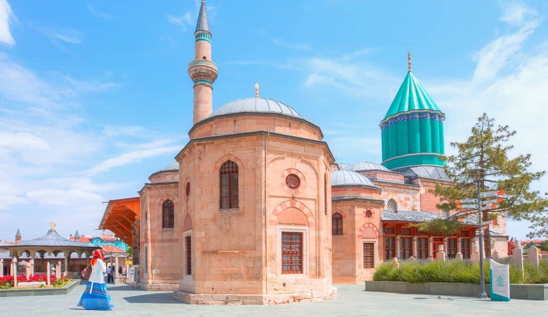 Visit the tomb of Rumi