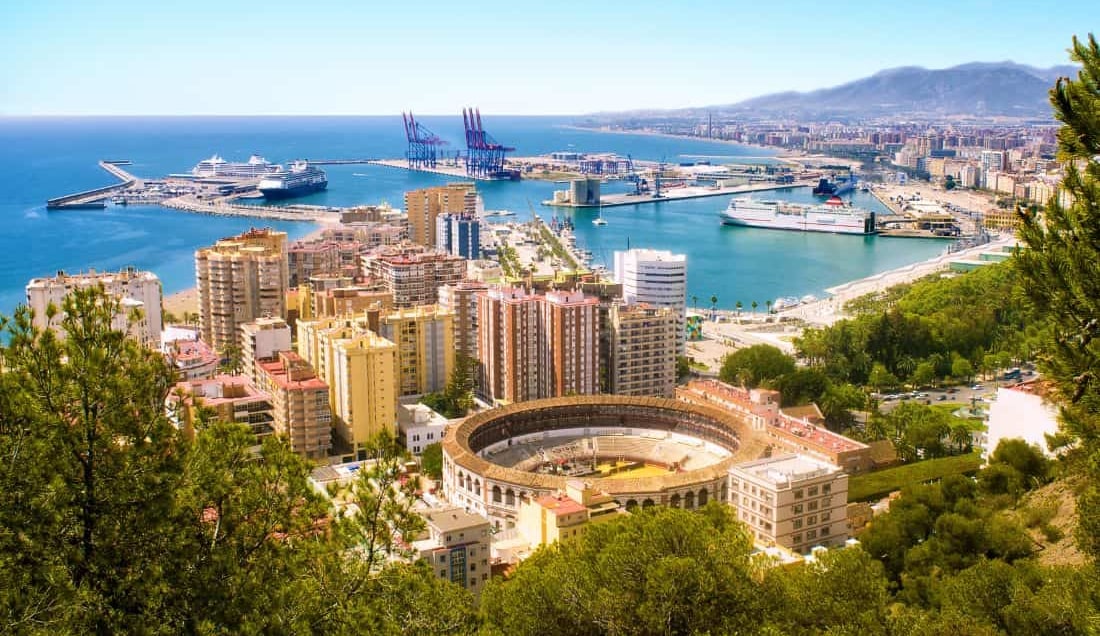 Enjoy a city tour of Malaga