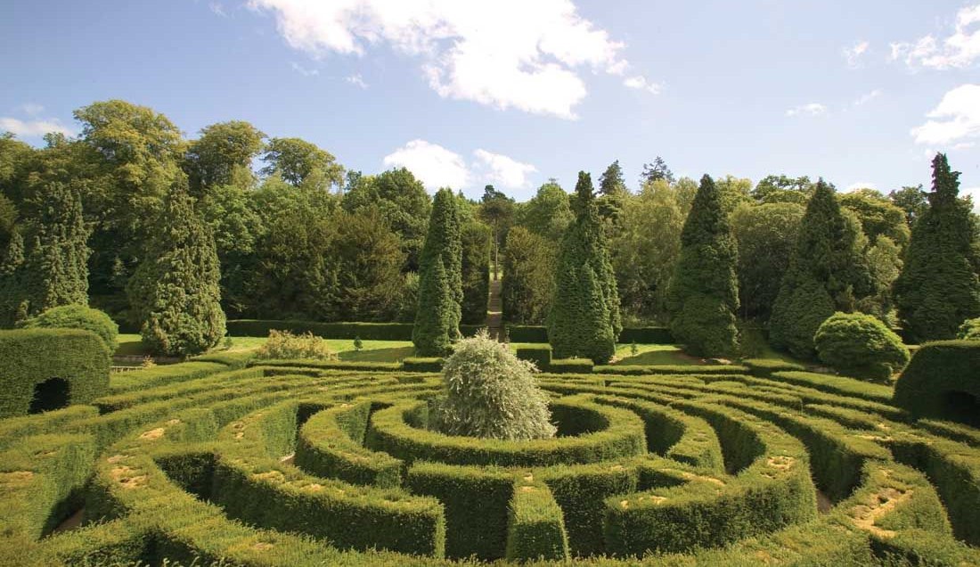 Visit Chatsworth House & Gardens