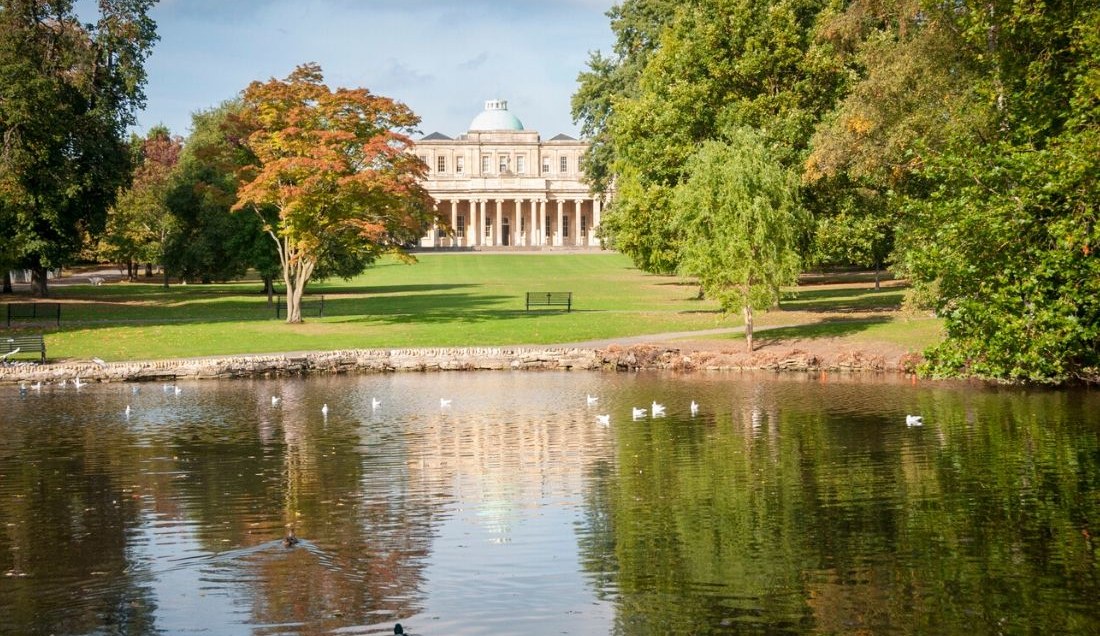 Explore the Pittville Park in Cheltenham