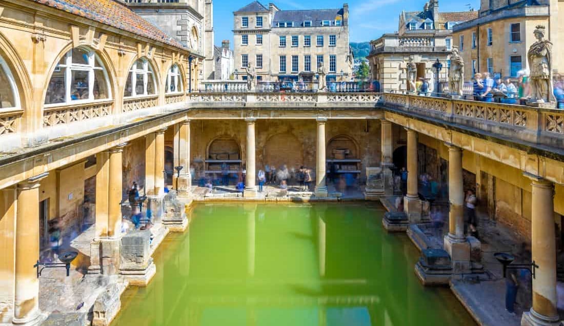 Explore the city of Bath