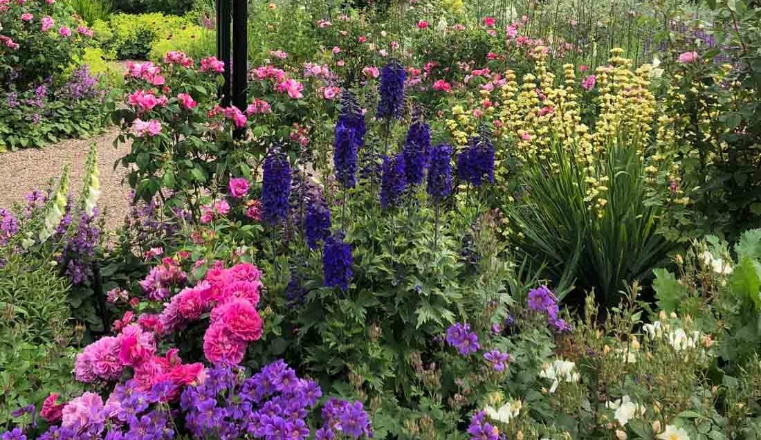 See the best Gardens in the Cotswolds