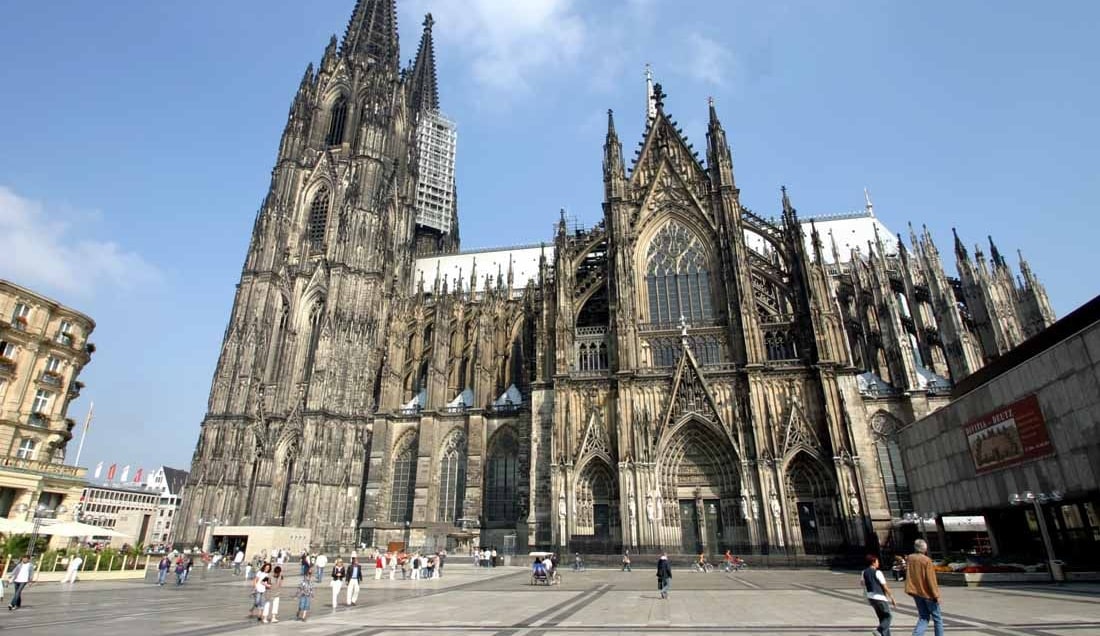 See the Top Sights in Cologne