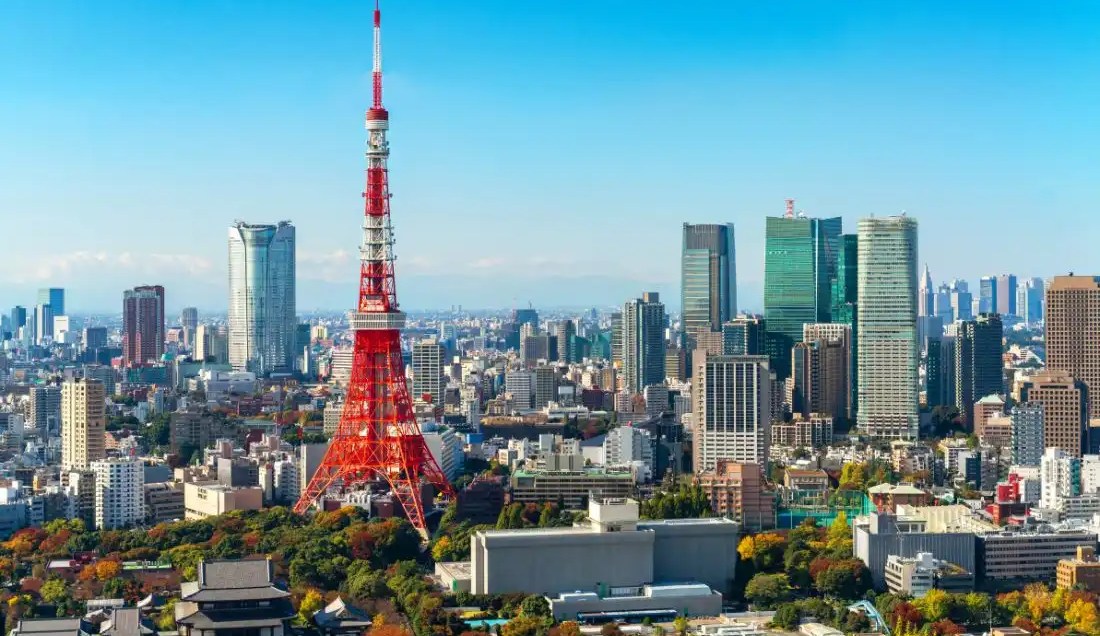 See the top sights of Tokyo