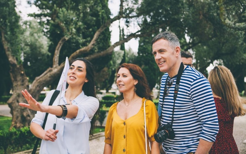 30+ expert travel tips for a smoother holiday