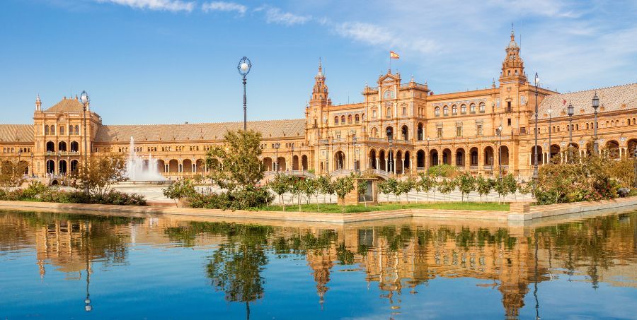 Explore Seville in April.jpg