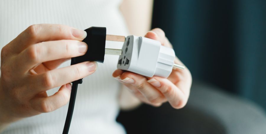 Travel Adaptor.jpg