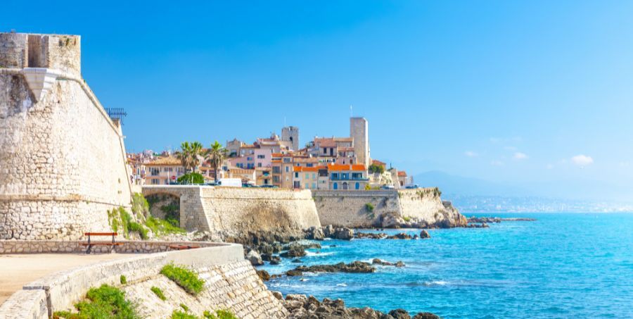 Antibes-France-Top-Places.jpg