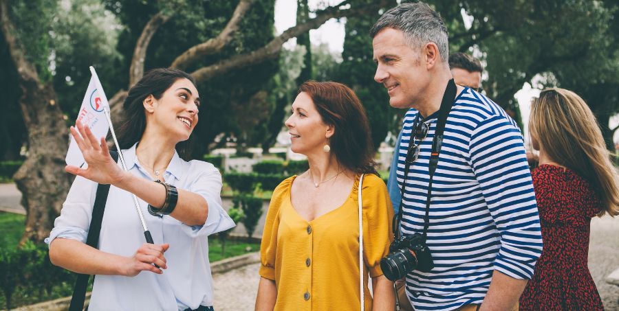 Who is a Guided Tour Suitable For - Local Guides.jpg.jpg