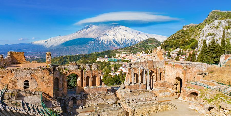 Discover Sicily Wine Region.jpg