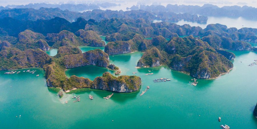 Ha Long Bay - Top landmarks in the world.jpg
