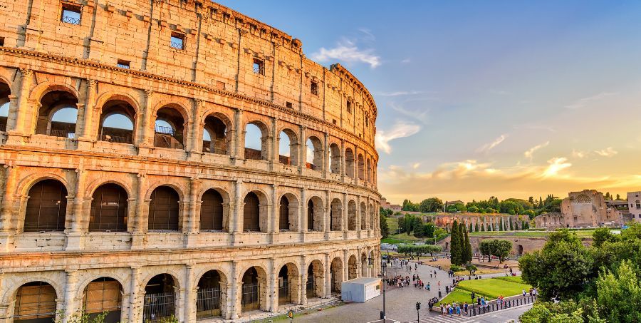 Exterior-Colosseum-Rome-Italy.jpg