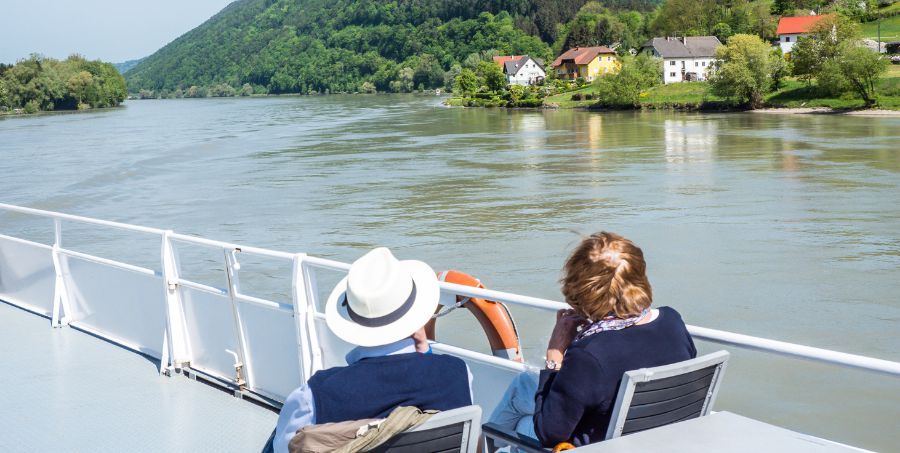 Couple_on_river_cruise_deck_Danube.jpg