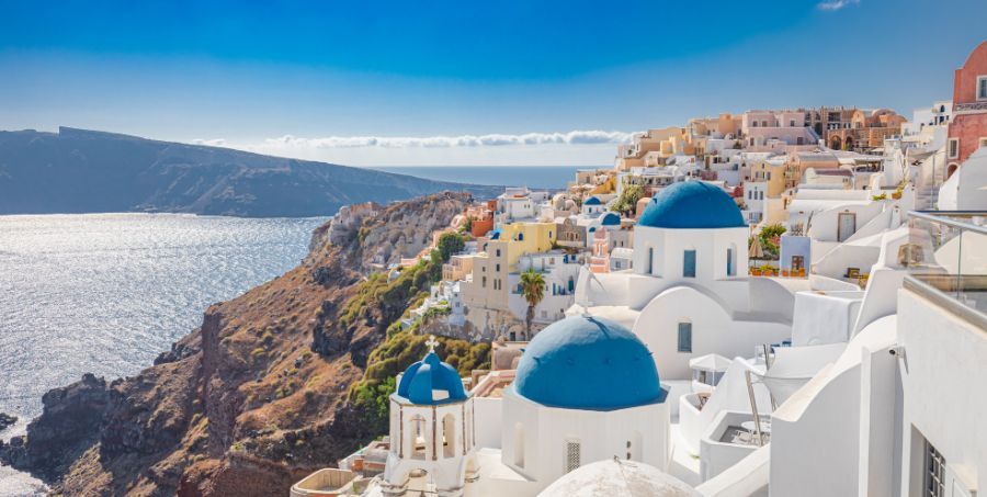 Landscape on Santorini. Oia village in the morning light. .jpg