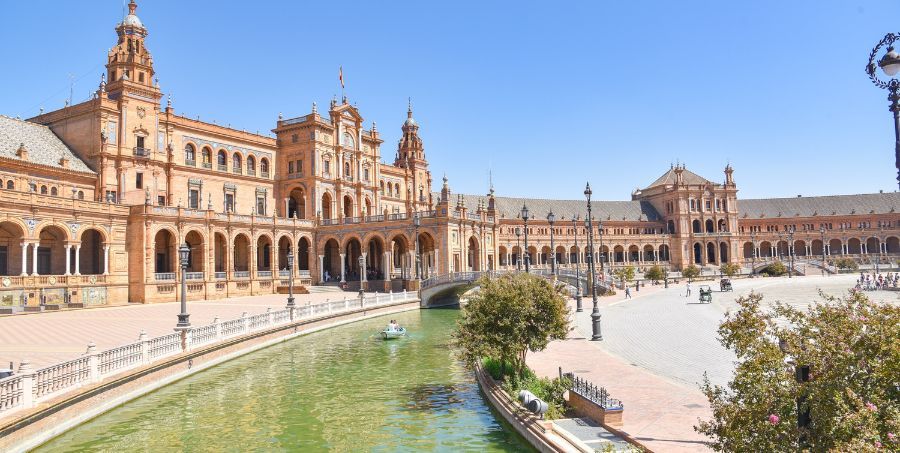 Plaza-de-Espana-Seville-Spain-Architectural-Landmark.jpg