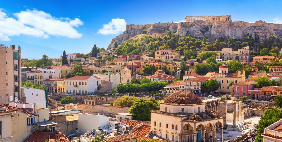 Skyline of Athens.jpg