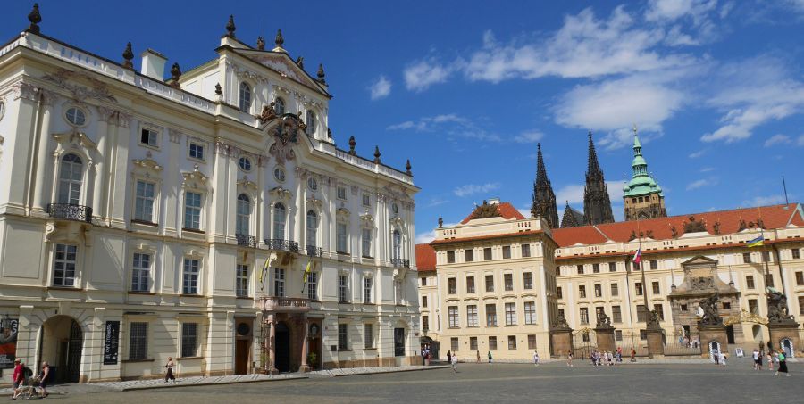 prague-castle-square-archbishop-palace-st-vitus-cathedral.jpg