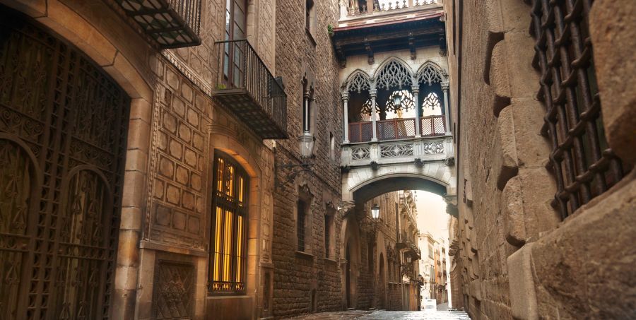Gothic-Quarter-Barcelona.jpg