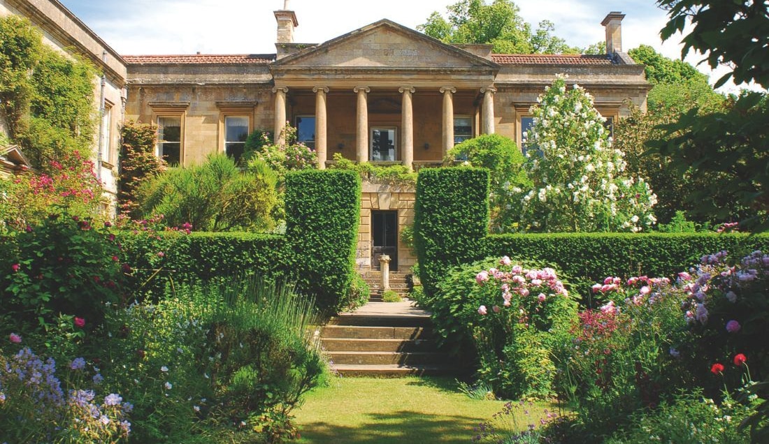Uncover Kiftsgate garden