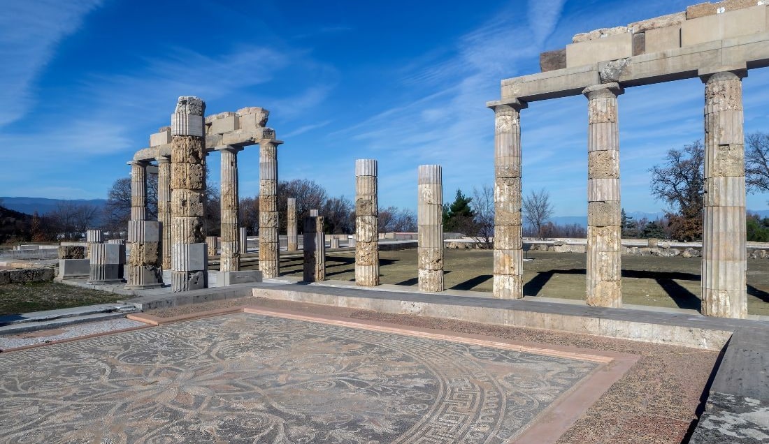 Discover the Palace of Aigai