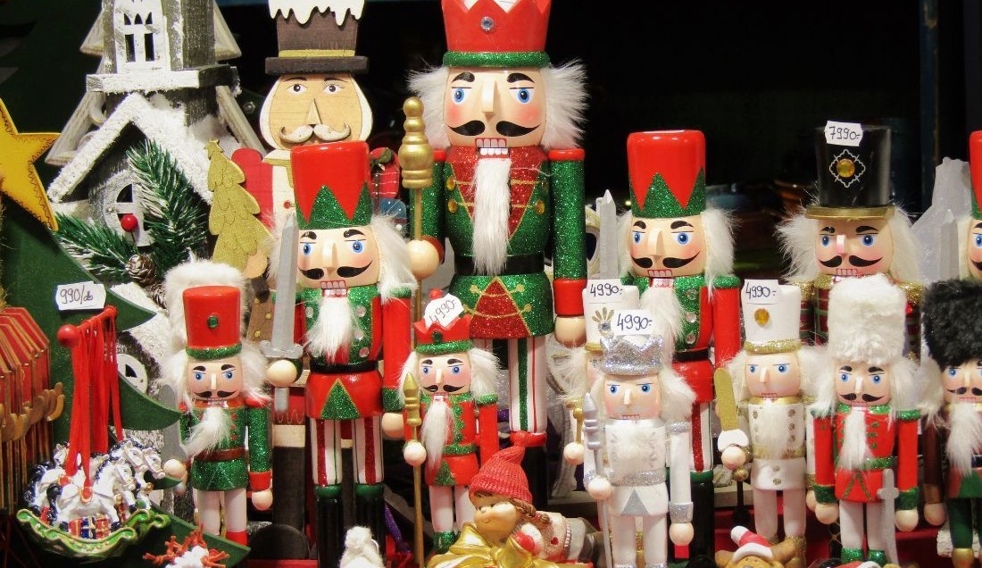 Shop for Christmas Trinkets in Budapest
