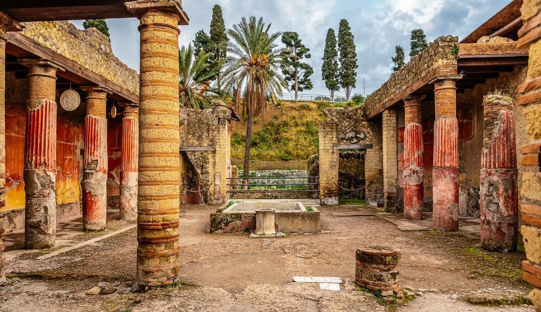 Take an optional excursion to the well-preserved ruins of Herculaneum.