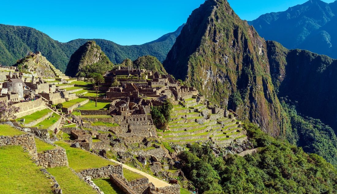 See the awe-inspiring Machu Picchu, the ancient Inca citadel.