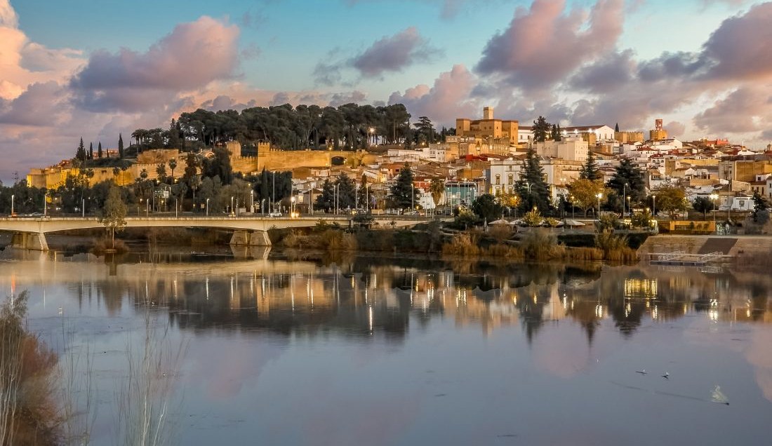 See the Alcazaba of Badajoz.