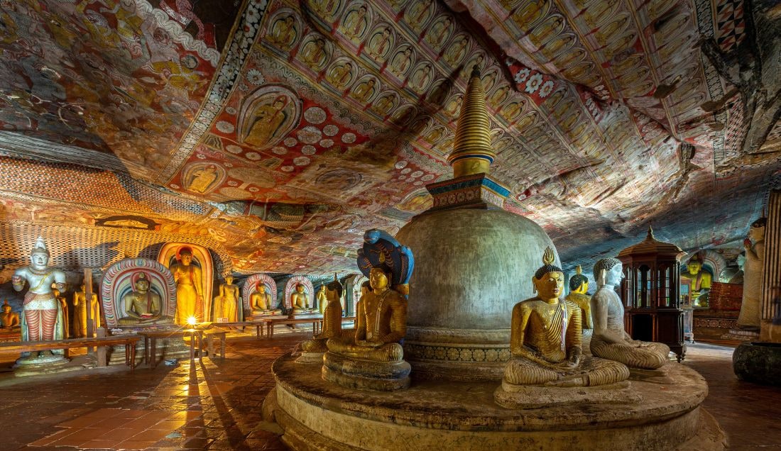 Visit Dambulla Cave Temple