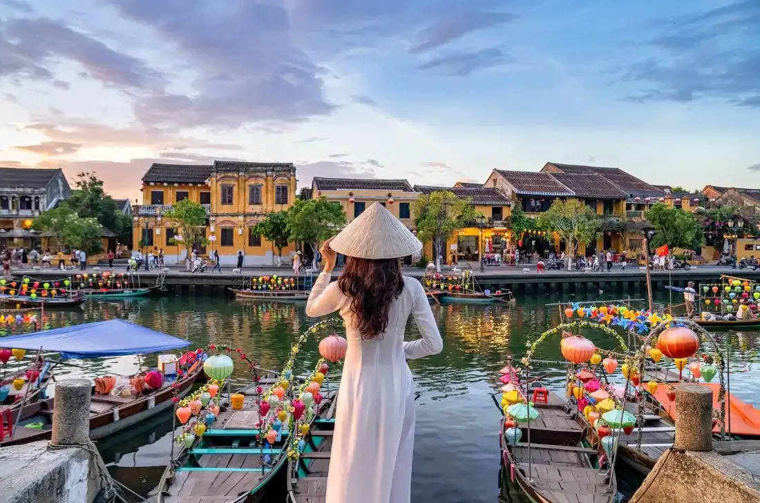 tourhub | Travel Department | Highlights of Vietnam Solo Traveller 